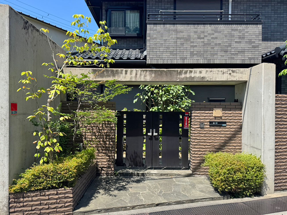 東大阪市門扉リフォーム施工前