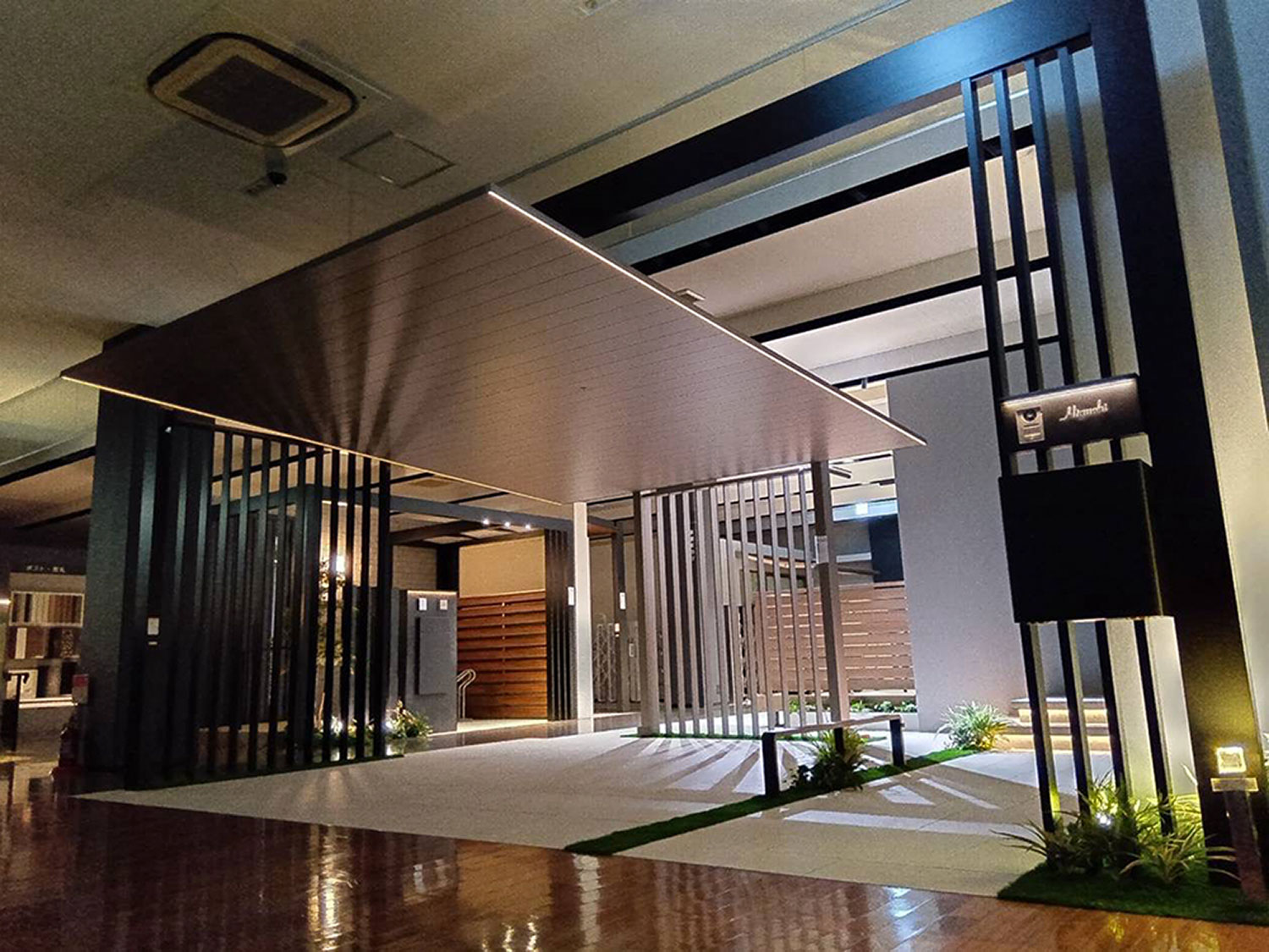 カーポートSCフレーム展示ライトアップ全体
