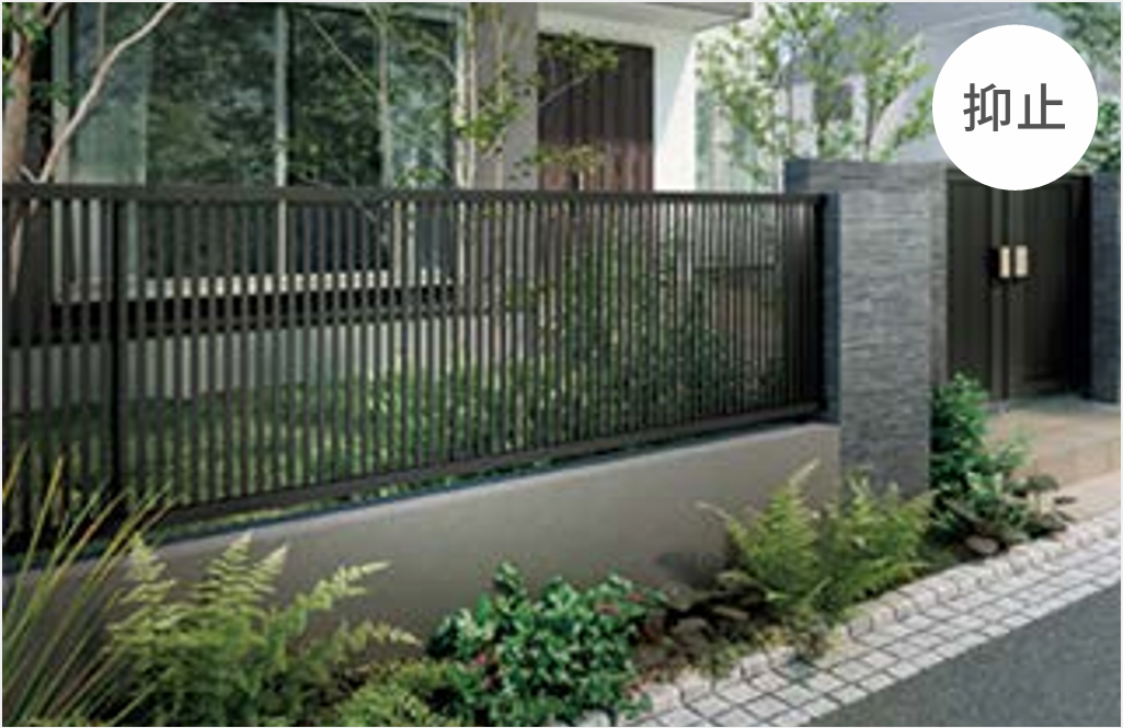 フェンスを設けて敷地の侵入ハードルを高める
