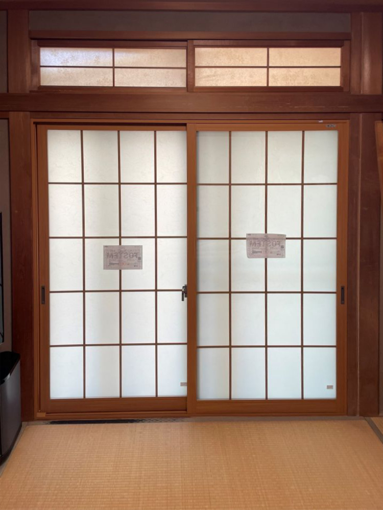 〈神戸市〉ガーデンルーム前の掃き出し窓に内窓設置｜和室にもなじむインプラス｜LIXIL