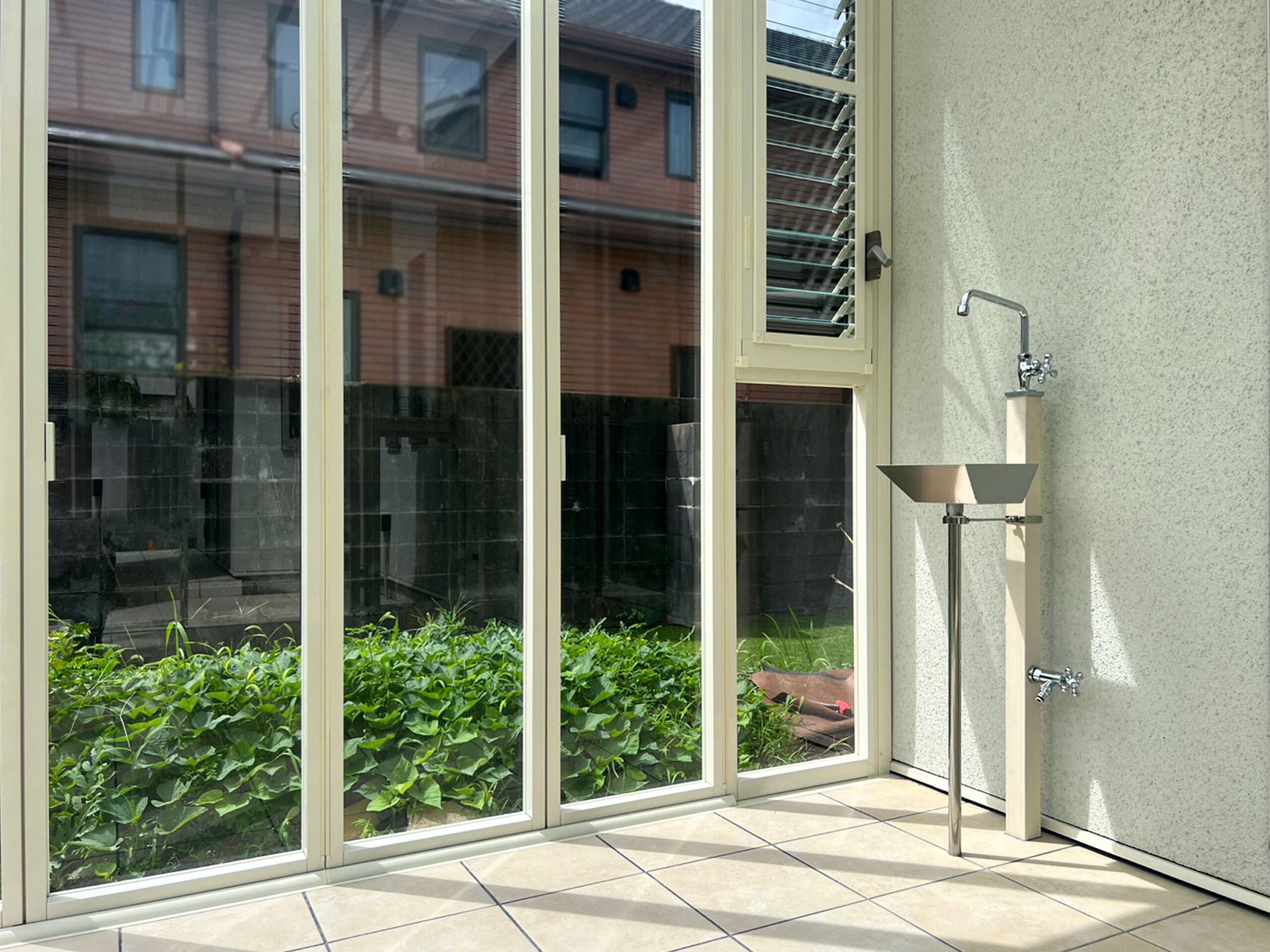 K様邸ガーデンシンク内観